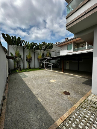 Imagem Casa com 3 Quartos à Venda, em Iririú - Joinville Imagem Casa com 3 Quartos à Venda, em Iririú - Joinville