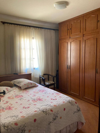 Imagem Casa com 3 Quartos à Venda, 360 m² em Jardim Matilde - Ourinhos Imagem Casa com 3 Quartos à Venda, 360 m² em Jardim Matilde - Ourinhos