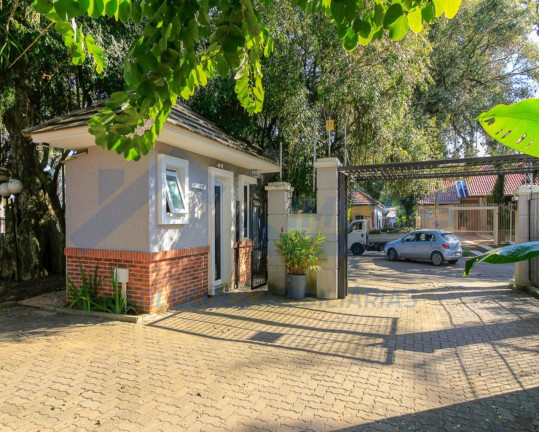 Imagem Casa com 3 Quartos à Venda, 447 m² em Tristeza - Porto Alegre
