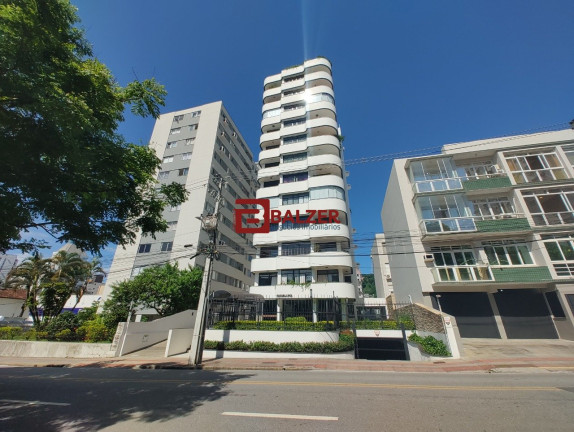 Apartamento com 4 Quartos à Venda, 264 m² em Centro - Florianópolis
