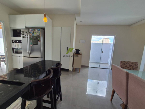 Imagem Casa de Condomínio com 3 Quartos à Venda, 167 m²