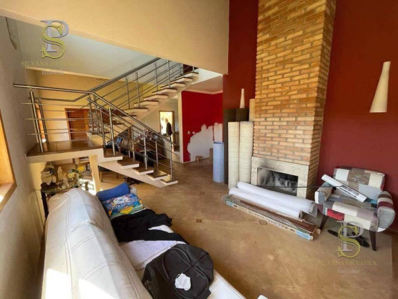 Imagem Casa com 3 Quartos à Venda, 250 m² em Jardim Sun Valley - Mairiporã Imagem Casa com 3 Quartos à Venda, 250 m² em Jardim Sun Valley - Mairiporã