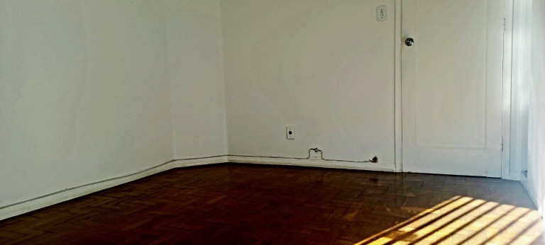 Imagem Imóvel com 2 Quartos à Venda, 75 m² em Várzea - Teresópolis Imagem Imóvel com 2 Quartos à Venda, 75 m² em Várzea - Teresópolis