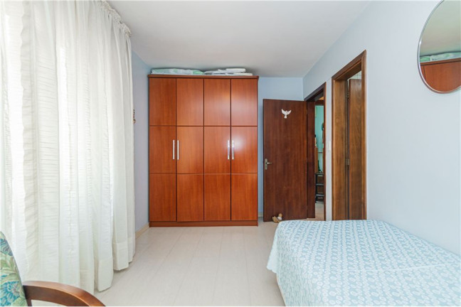 Imagem Apartamento com 3 Quartos à Venda, 83 m² em Menino Deus - Porto Alegre