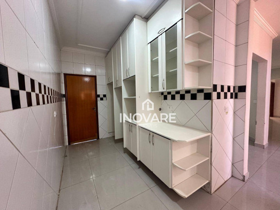 Imagem Casa com 3 Quartos à Venda ou Locação, 198 m² em Setor Central - Itumbiara Imagem Casa com 3 Quartos à Venda ou Locação, 198 m² em Setor Central - Itumbiara