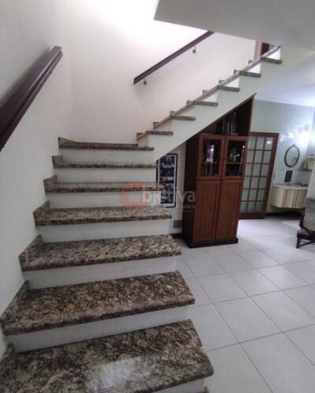 Imagem Casa com 6 Quartos à Venda, 420 m² em Parque Central - Cabo Frio Imagem Casa com 6 Quartos à Venda, 420 m² em Parque Central - Cabo Frio