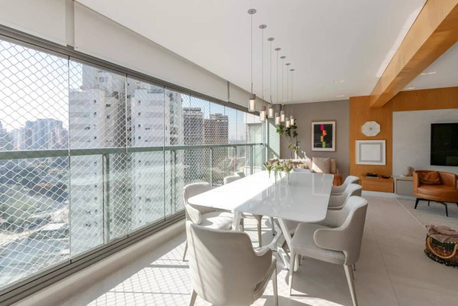 Apartamento com 3 Quartos à Venda, 181 m² em Jardim Das Acácias - São Paulo