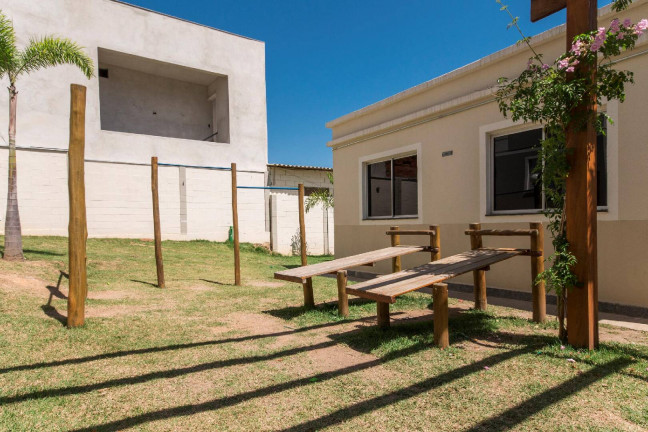 Imagem Apartamento com 2 Quartos para Alugar,  em Vila Mariana - Aparecida