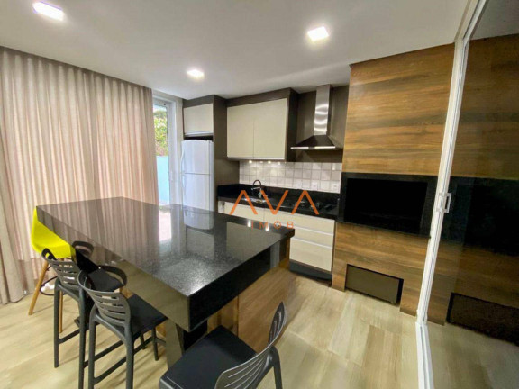 Imagem Casa com 4 Quartos à Venda, 300 m² em Rio Vermelho - Florianópolis Imagem Casa com 4 Quartos à Venda, 300 m² em Rio Vermelho - Florianópolis
