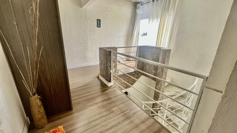 Imagem Sobrado com 5 Quartos à Venda, 240 m² em Cruzeiro - São José Dos Pinhais