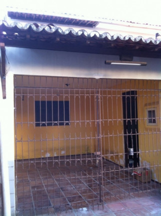 Imagem Casa com 5 Quartos à Venda, 260 m² em Candelária - Natal Imagem Casa com 5 Quartos à Venda, 260 m² em Candelária - Natal