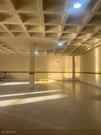 Imagem Imóvel com 3 Quartos à Venda, 92 m² em Meia Praia - Itapema Imagem Imóvel com 3 Quartos à Venda, 92 m² em Meia Praia - Itapema