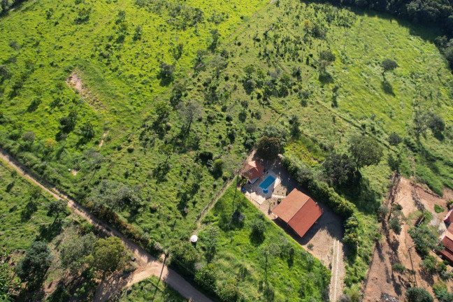 Imagem Chácara com 3 Quartos à Venda, 18.000 m² em Medeiros - Itatiaiuçu