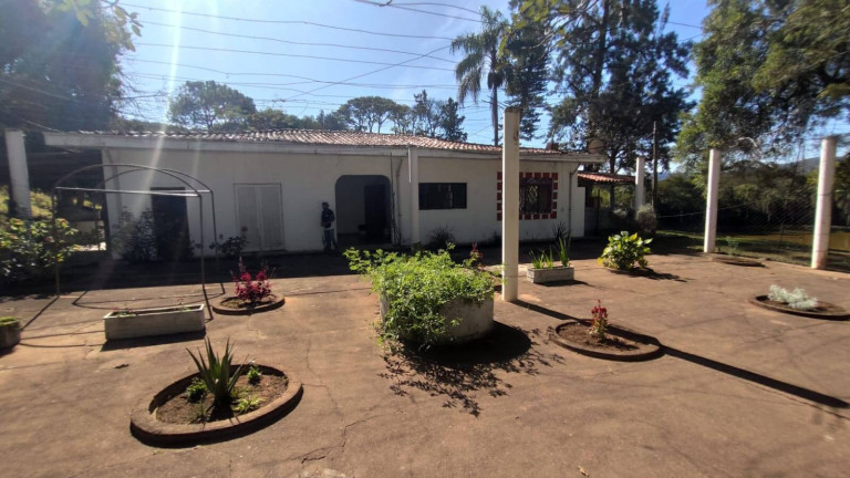 Imagem Chácara com 4 Quartos à Venda, 363 m² em Centro - Atibaia