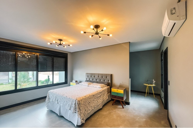 Imagem Casa com 2 Quartos à Venda, 213 m² em Niterói - Canoas Imagem Casa com 2 Quartos à Venda, 213 m² em Niterói - Canoas