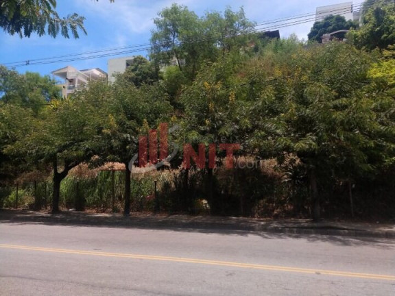 Terreno à Venda, 450 m² em Piratininga - Niterói
