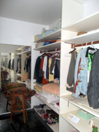 Imagem Casa com 7 Quartos à Venda, em Bal Stella Maris - Peruíbe Imagem Casa com 7 Quartos à Venda, em Bal Stella Maris - Peruíbe
