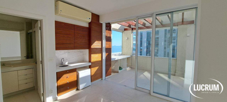Imagem Cobertura com 2 Quartos à Venda, 300 m² em Ipanema - Rio De Janeiro