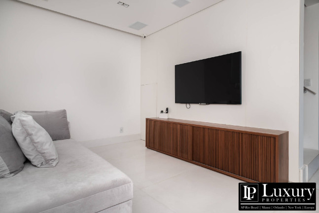 Imagem Cobertura com 4 Quartos à Venda, 413 m² em Vila Nova Conceição - São Paulo