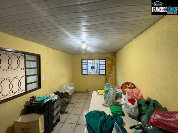Casa com 4 Quartos à Venda, 296 m² em Setor Coimbra - Goiânia