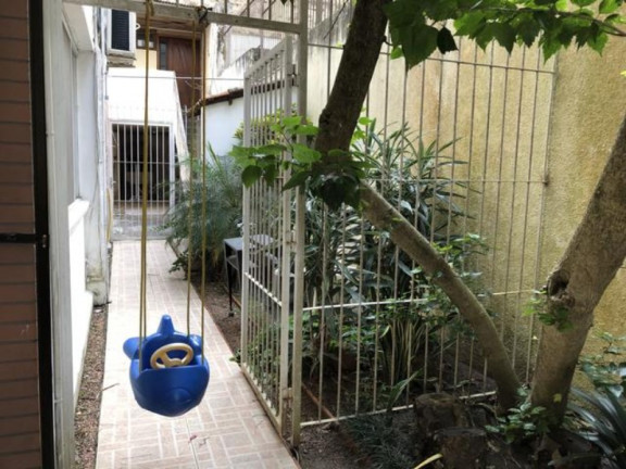 Imagem Apartamento com 2 Quartos à Venda, 75 m² em Moinhos De Vento - Porto Alegre Imagem Apartamento com 2 Quartos à Venda, 75 m² em Moinhos De Vento - Porto Alegre