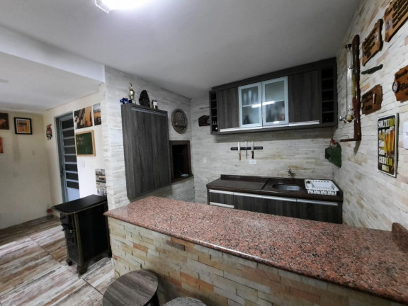 Imagem Casa com 3 Quartos à Venda, 186 m² em Xaxim - Curitiba Imagem Casa com 3 Quartos à Venda, 186 m² em Xaxim - Curitiba