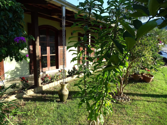 Imagem Casa com 3 Quartos à Venda, 220 m² em Fazenda - Itajaí Imagem Casa com 3 Quartos à Venda, 220 m² em Fazenda - Itajaí