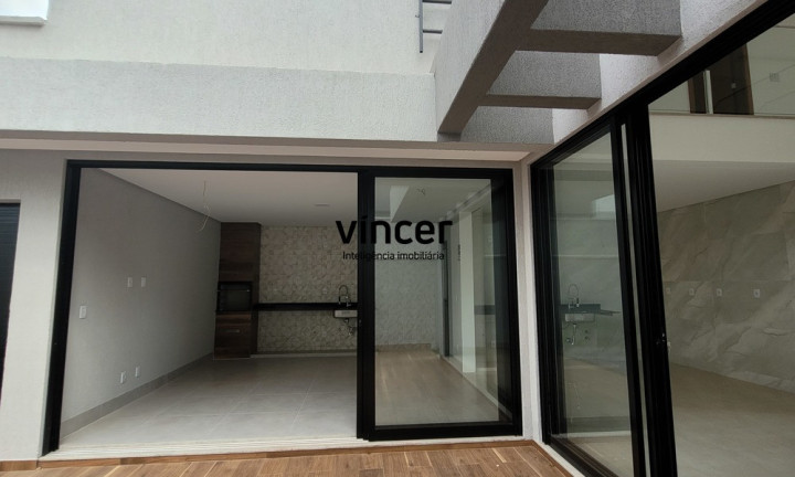 Imagem Casa com 4 Quartos à Venda, 235 m² em Jardins Bolonha - Senador Canedo