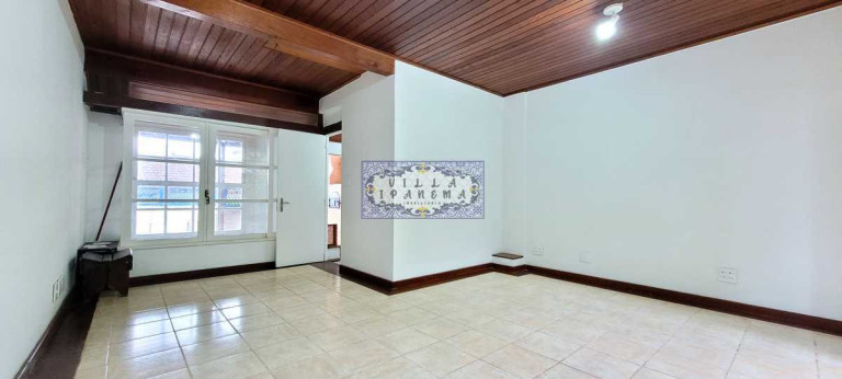 Imagem Casa com 5 Quartos à Venda, 300 m² em Jardim Botânico - Rio De Janeiro Imagem Casa com 5 Quartos à Venda, 300 m² em Jardim Botânico - Rio De Janeiro