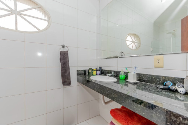 Imagem Casa com 3 Quartos à Venda, 200 m² em Vila Marari - São Paulo Imagem Casa com 3 Quartos à Venda, 200 m² em Vila Marari - São Paulo