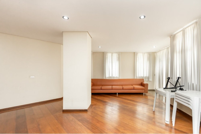 Imagem Imóvel com 2 Quartos à Venda, 325 m² em Vila Madalena - São Paulo Imagem Imóvel com 2 Quartos à Venda, 325 m² em Vila Madalena - São Paulo