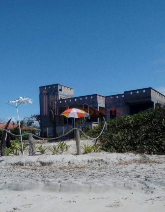 Casa à Venda, 340 m² em Caieiras - Guaratuba