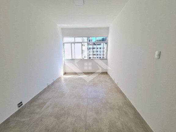 Imagem Apartamento com 3 Quartos à Venda, 180 m² em Copacabana - Rio De Janeiro Imagem Apartamento com 3 Quartos à Venda, 180 m² em Copacabana - Rio De Janeiro