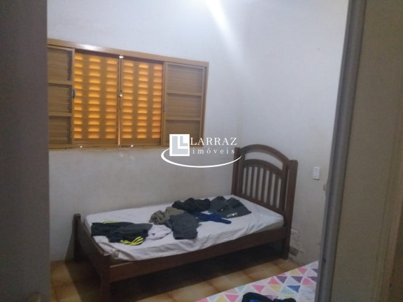 Imagem Casa com 3 Quartos à Venda, 150 m² em Vila Tibério - Ribeirão Preto Imagem Casa com 3 Quartos à Venda, 150 m² em Vila Tibério - Ribeirão Preto