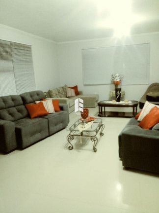 Imagem Casa com 3 Quartos à Venda, 200 m² em Camobi - Santa Maria
