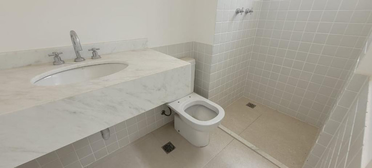 Imagem Cobertura com 1 Quarto à Venda, 108 m² em Cambuí - Campinas Imagem Cobertura com 1 Quarto à Venda, 108 m² em Cambuí - Campinas