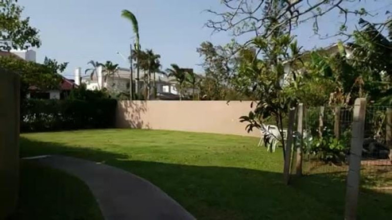Imagem Casa com 5 Quartos à Venda, 700 m² em Jurere Internacional - Florianópolis