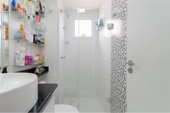 Imagem Imóvel com 2 Quartos à Venda,  em Itaquera - São Paulo
