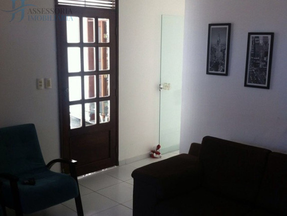 Imagem Casa com 4 Quartos para Alugar ou Temporada, 220 m² em Lagoa Nova - Natal