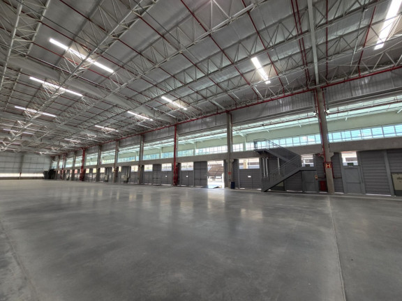 Imagem Imóvel para Alugar, 15.222 m² em Quinhaú - Embu Das Artes Imagem Imóvel para Alugar, 15.222 m² em Quinhaú - Embu Das Artes