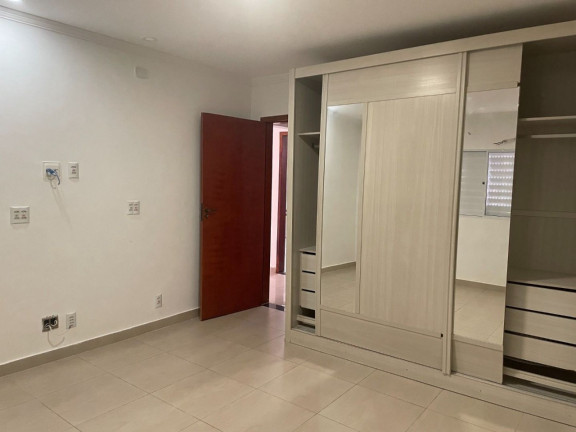 Imagem Casa com 3 Quartos à Venda, 127 m² em Boqueirão - Praia Grande Imagem Casa com 3 Quartos à Venda, 127 m² em Boqueirão - Praia Grande