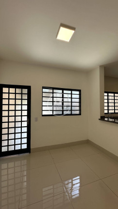 Imagem Casa com 2 Quartos à Venda, 73 m² em Residencial Forteville - Goiânia Imagem Casa com 2 Quartos à Venda, 73 m² em Residencial Forteville - Goiânia