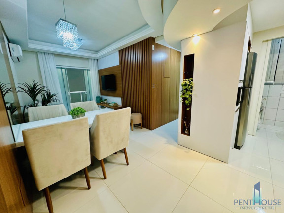 Imagem Apartamento com 2 Quartos à Venda, 65 m² em Centro - Balneário Camboriú