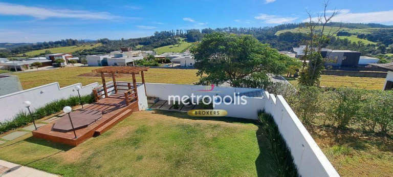 Imagem Casa com 3 Quartos à Venda, 350 m² em Condomínio Jardim Flamboyan - Bragança Paulista Imagem Casa com 3 Quartos à Venda, 350 m² em Condomínio Jardim Flamboyan - Bragança Paulista