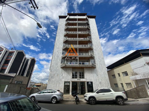 Apartamento com 3 Quartos para Alugar, 150 m²