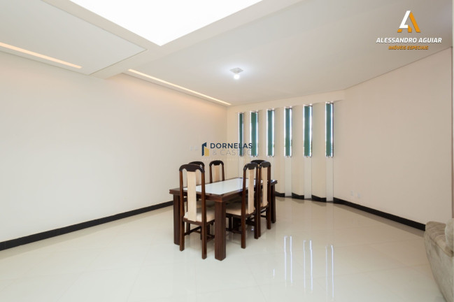 Imagem Casa com 3 Quartos à Venda, 800 m² em Setor Habitacional Arniqueira (águas Claras) - Brasília Imagem Casa com 3 Quartos à Venda, 800 m² em Setor Habitacional Arniqueira (águas Claras) - Brasília