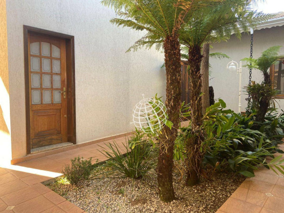 Imagem Casa com 3 Quartos à Venda, 490 m² em Condomínio Flamboyant - Atibaia Imagem Casa com 3 Quartos à Venda, 490 m² em Condomínio Flamboyant - Atibaia