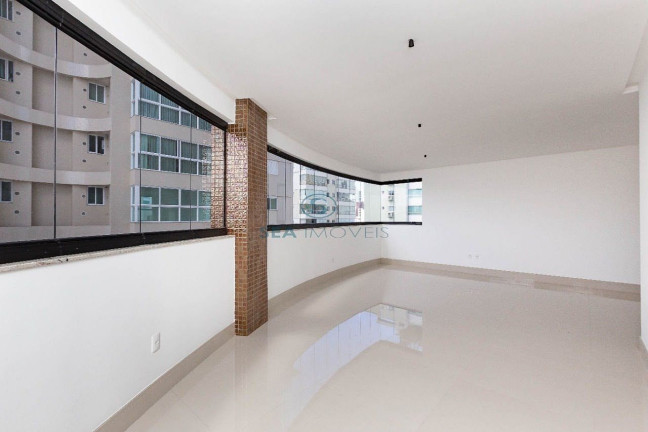 Imagem Apartamento com 4 Quartos à Venda, 150 m² em Centro - Balneário Camboriú Imagem Apartamento com 4 Quartos à Venda, 150 m² em Centro - Balneário Camboriú