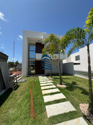 Imagem Imóvel com 4 Quartos à Venda, 220 m² em Abrantes - Camacari