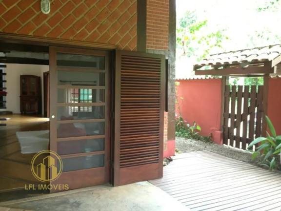 Imagem Sobrado com 4 Quartos à Venda, 400 m² em Camburi - São Sebastião